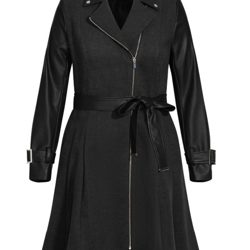 City Chic Power Move winter coat, size 14-18 (city chic M18, runs small), New!